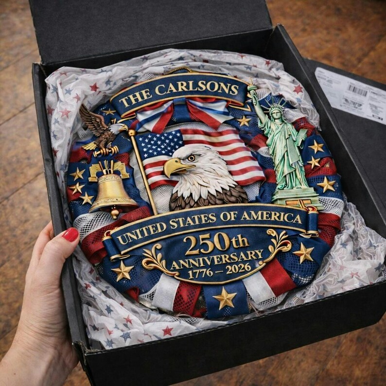 Personalized America 250th Anniversary Wood Wreath – 1776-2026 Patriotic Door Sign