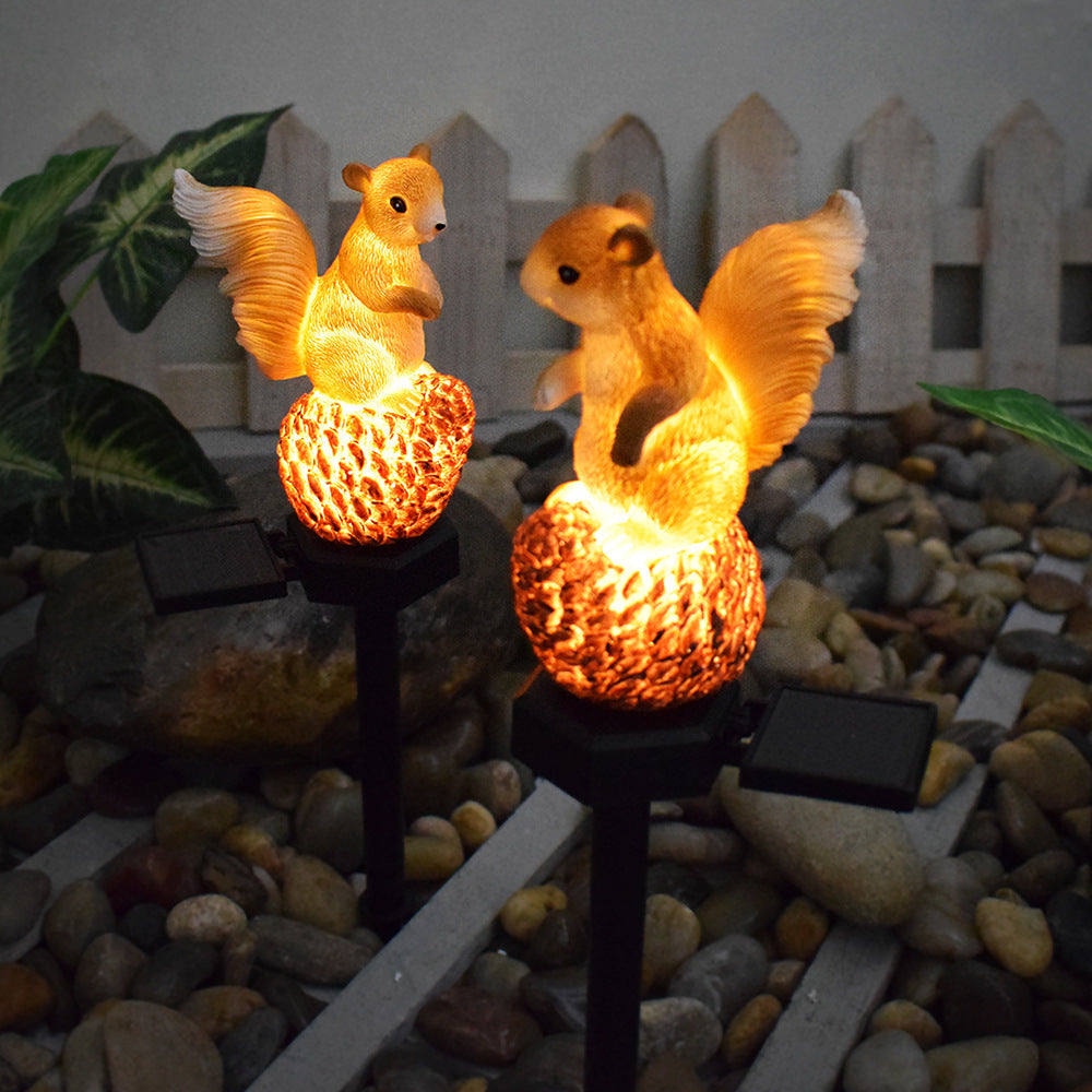 🎁Last Day Sale 49% OFF - Whimsical Solar Powered Squirrel Garden Decor