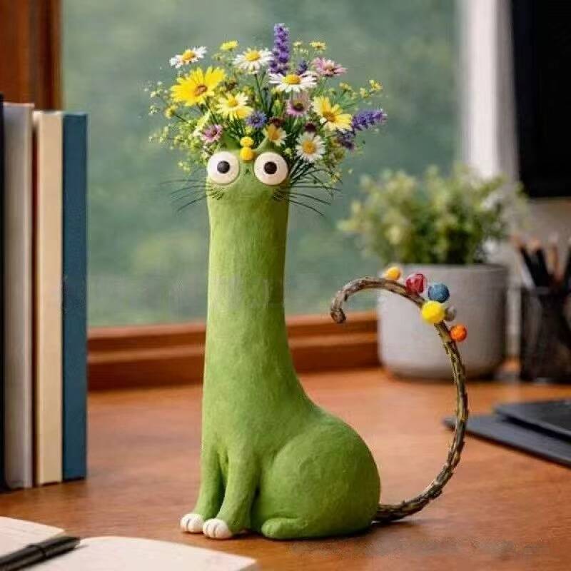 Whimsical Handmade Cat & Dog Vase - Creative Resin Animal Figurine & Planter, Eclectic Shelf Sitter Centerpiece, Novelty Pet Memorial Gift